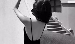微信头像伤感女