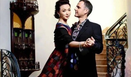 黄圣依和杨子玩翰墨游戏口口声声说曾经分裂了却只字不提分手及欧美情感粗大硬激烈及中国)官方网站IOSAndroid通用版 ,巅峰极快账号造品号贸易